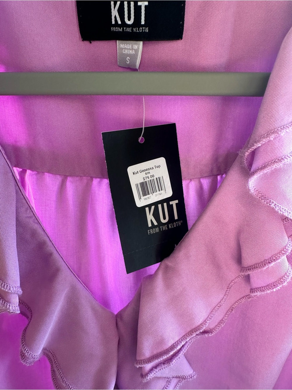 Kit Genessa Top - Picture 3 of 3